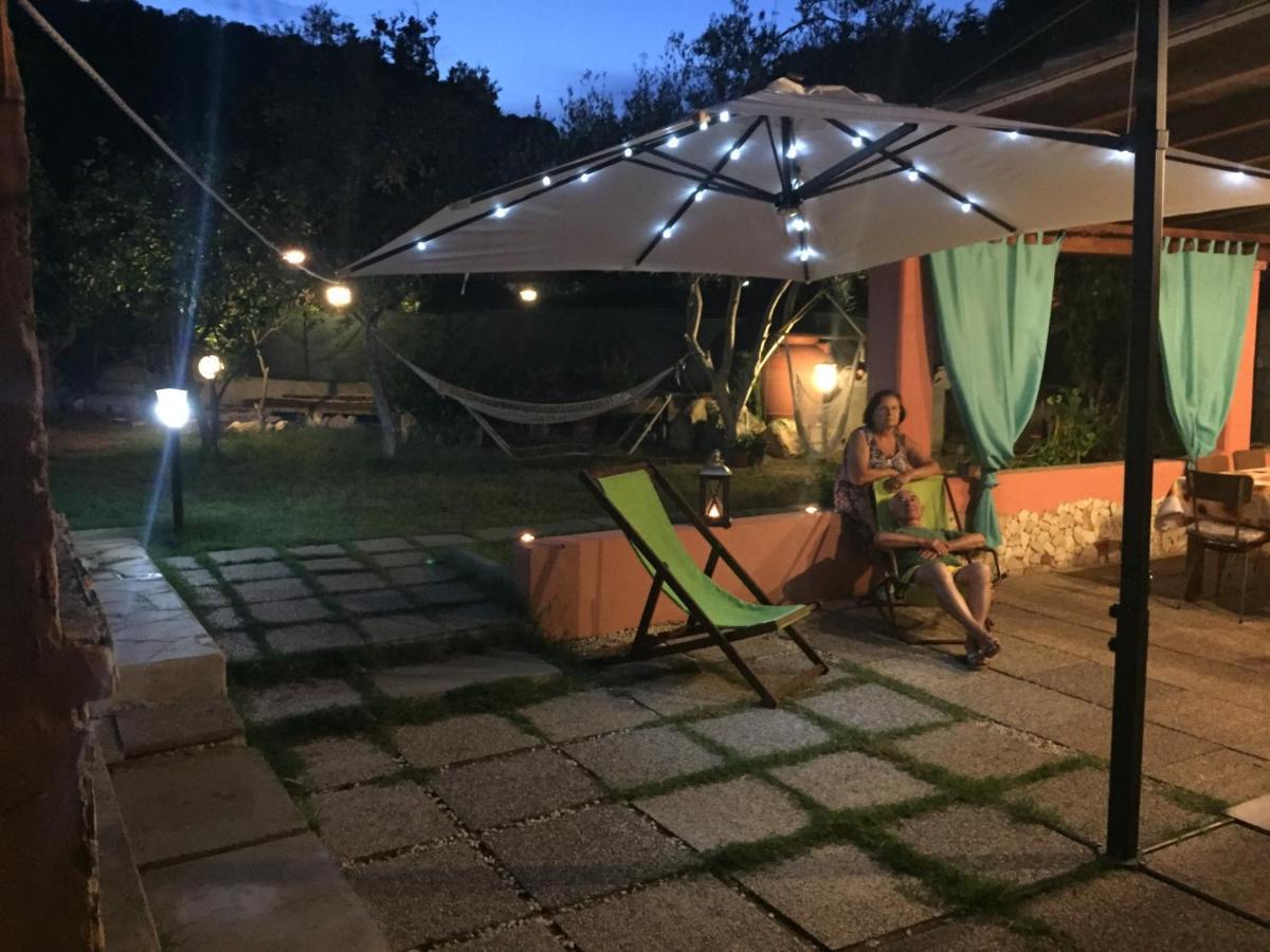 Villa Ferdinanda Costa Rei, Sardegna Bagian luar foto